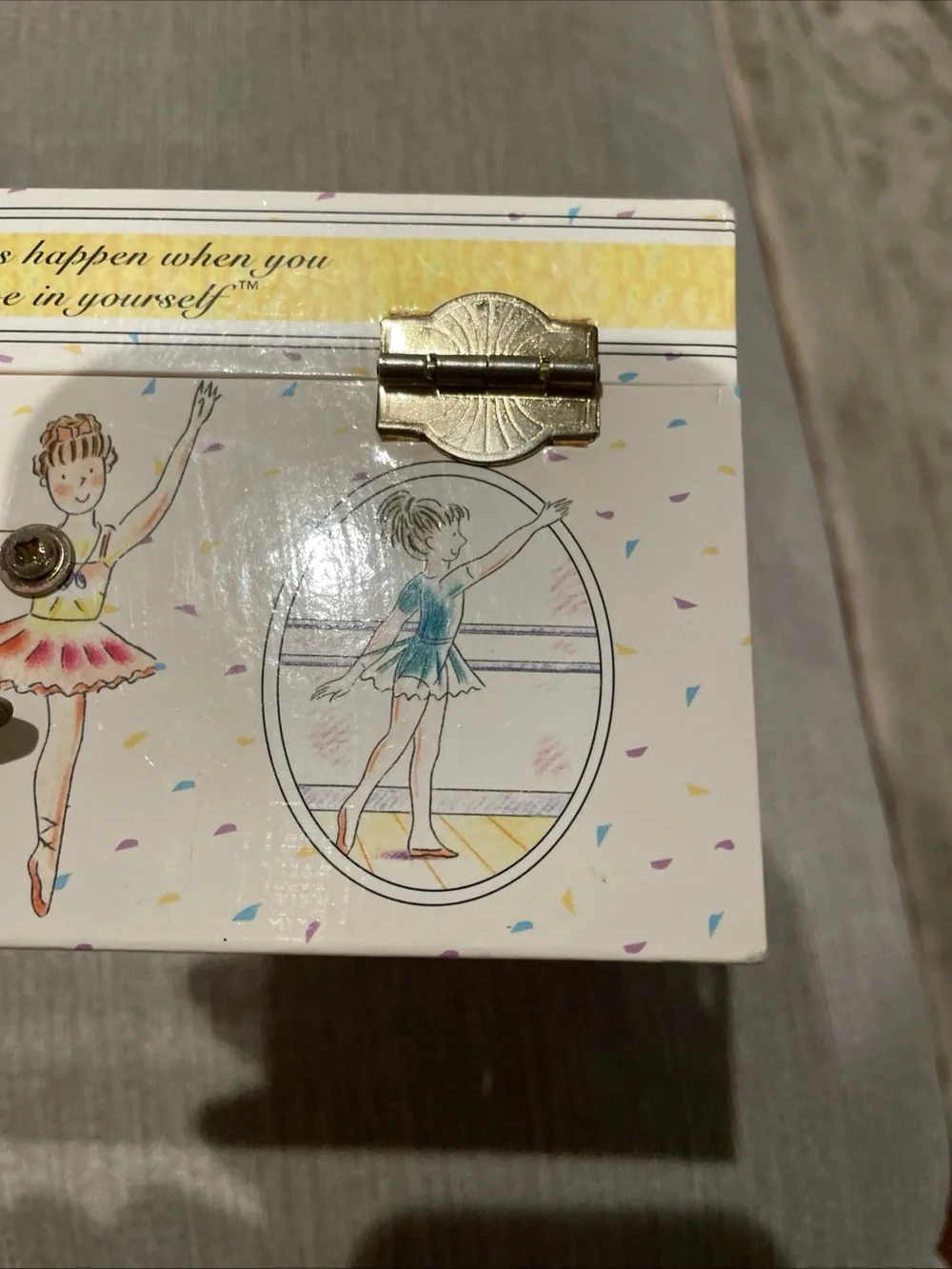 Elizabeth Koda-Callan 2000 music box. Magic Charm Collection. By Eden